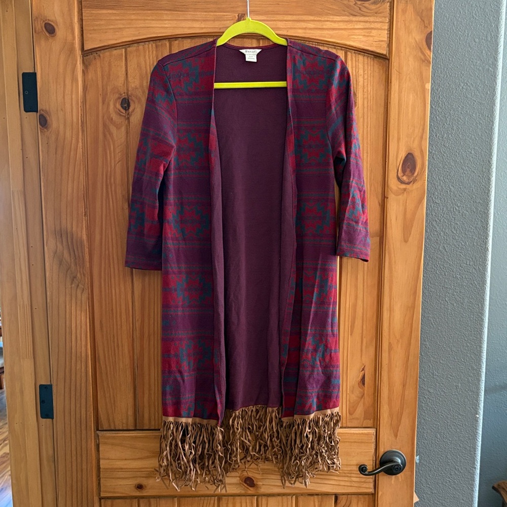 Women’s Sz SM Purple & Burgundy Ariat Knit Sweater